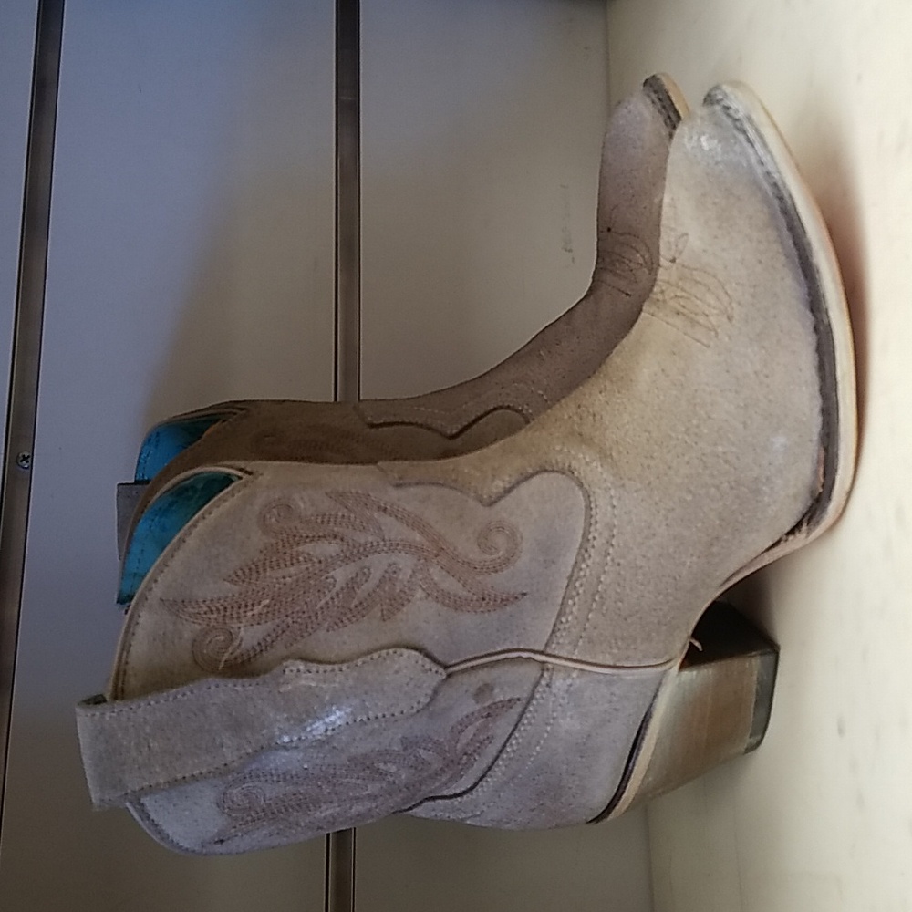 New Womens Corral A4255